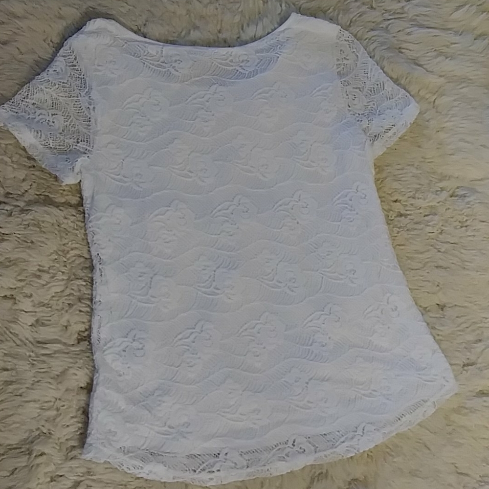 White Top - Picture 15 of 16